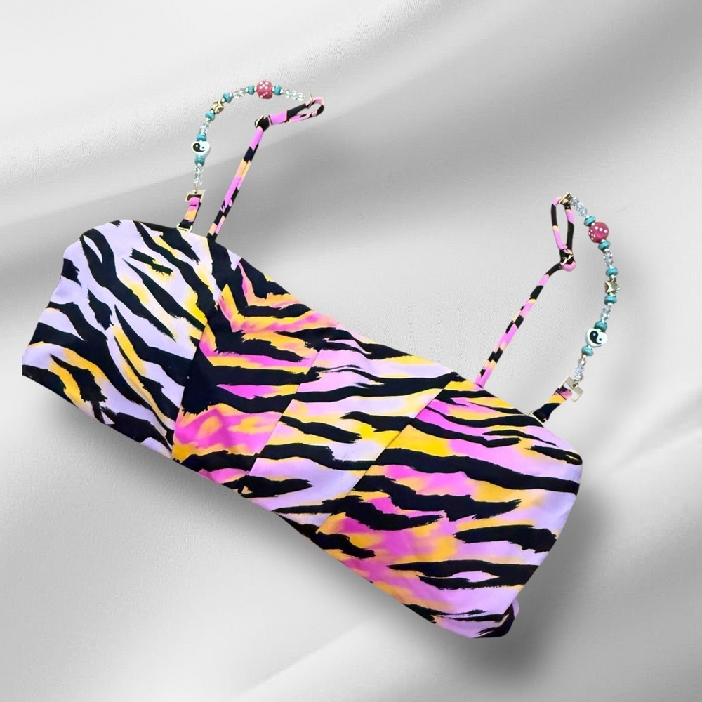 Beach Bunny London Bralette Bikini Top nwt